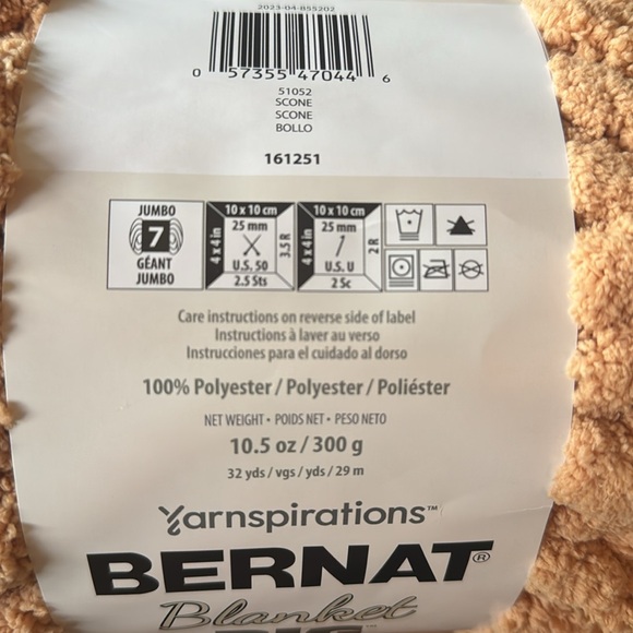 NWT 2 Skiens Bernat Blanket Big Yarn in Vintage - Picture 4 of 4